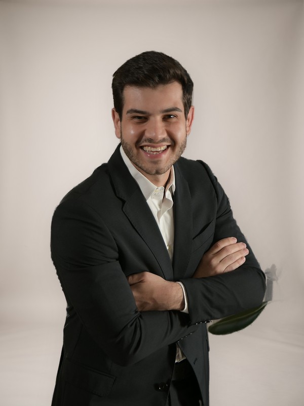 Dr. Diego Gusson